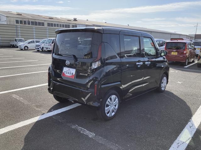 ムーヴ Ｘ　キーフリーシステム　プッシュボタンスタート　ＬＥＤヘッドライト　１４インチフルホイールキャップ　マルチインフォメーションディスプレイ　左側パワースライドドア（8枚目）