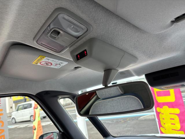 ムーヴキャンバス ストライプスＧ　１４インチフルホイールキャップ　ＬＥＤヘッドランプ　ＬＥＤフォグランプ　ホっとカップホルダー　両側パワースライドドア　キーフリーシステム　プッシュボタンスタート　ＵＶカットガラス（38枚目）