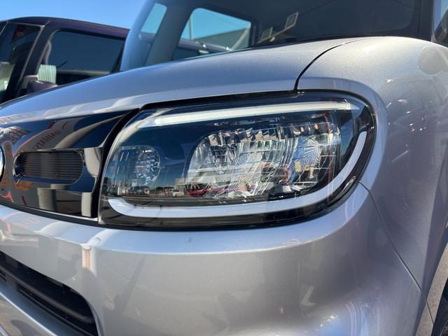 タント X 14インチフルホイールキャップ フルLEDヘッドランプ オート格納式カラードドアミラー 左側パワースライドドア TFTカラーマルチインフォメーションディスプレイ フルファブリックシート(8枚目)