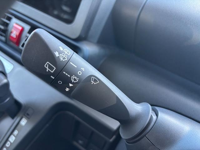 タント X 14インチフルホイールキャップ フルLEDヘッドランプ オート格納式カラードドアミラー 左側パワースライドドア TFTカラーマルチインフォメーションディスプレイ フルファブリックシート(16枚目)