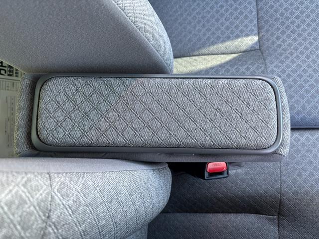 タント X 14インチフルホイールキャップ フルLEDヘッドランプ オート格納式カラードドアミラー 左側パワースライドドア TFTカラーマルチインフォメーションディスプレイ フルファブリックシート(31枚目)