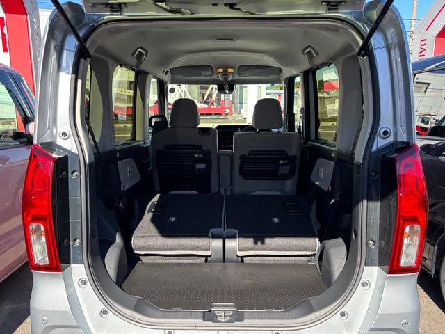 タント X 14インチフルホイールキャップ フルLEDヘッドランプ オート格納式カラードドアミラー 左側パワースライドドア TFTカラーマルチインフォメーションディスプレイ フルファブリックシート(41枚目)