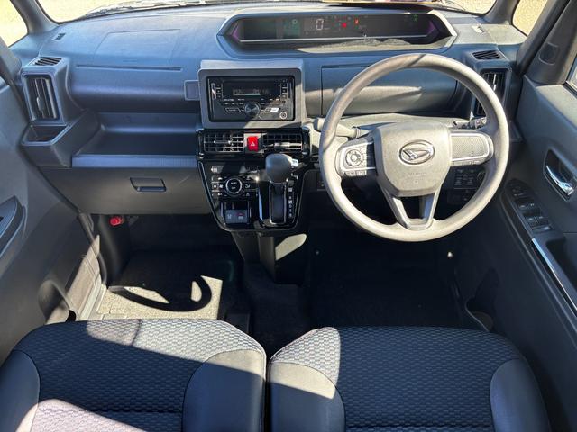 タント カスタムX 14インチアルミホイール 大型エアロバンパー フルLEDヘッドランプ オート格納式カラードドアミラー 両側パワースライドドア キーフリーシステム プッシュボタンスタート(17枚目)