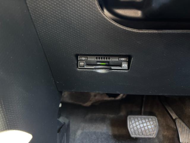 タント カスタムX 14インチアルミホイール 大型エアロバンパー フルLEDヘッドランプ オート格納式カラードドアミラー 両側パワースライドドア キーフリーシステム プッシュボタンスタート(26枚目)