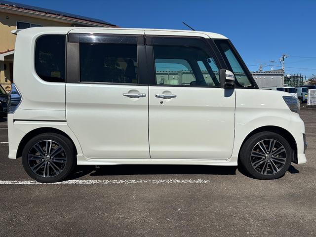 タント カスタムRS SA 15インチアルミホイール 大型エアロバンパー LEDヘッドランプ オート格納式カラードドアミラー 本革巻ステアリングホイール 両側パワースライドドア(11枚目)