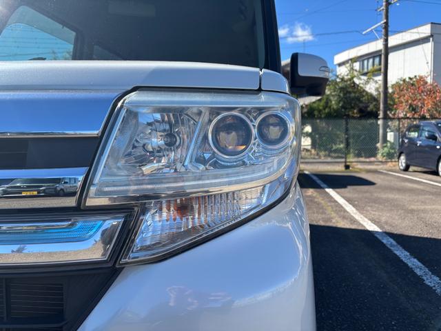 タント カスタムRS SA 15インチアルミホイール 大型エアロバンパー LEDヘッドランプ オート格納式カラードドアミラー 本革巻ステアリングホイール 両側パワースライドドア(15枚目)