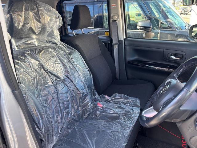 ムーヴキャンバス GブラックアクセントVS SAIII 雹害車 14インチフルホイールキャップ LEDヘッドランプ キーフリーシステム 両側パワースライドドア オートエアコン(プッシュ式) オートライト 置きラクボックス(16枚目)