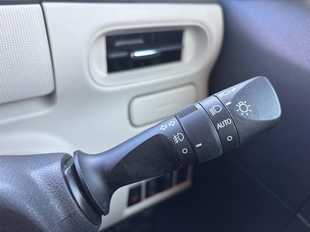 ムーヴキャンバス GブラックアクセントVS SAIII 雹害車 14インチフルホイールキャップ LEDヘッドランプ キーフリーシステム 両側パワースライドドア オートエアコン(プッシュ式) オートライト 置きラクボックス(22枚目)