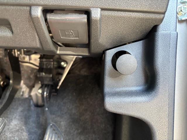 ムーヴキャンバス GブラックアクセントVS SAIII 雹害車 14インチフルホイールキャップ LEDヘッドランプ キーフリーシステム 両側パワースライドドア オートエアコン(プッシュ式) オートライト 置きラクボックス(27枚目)