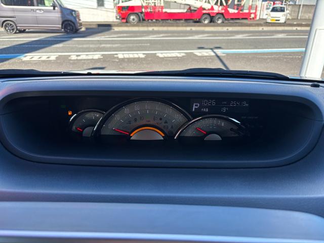 ムーヴキャンバス GブラックアクセントVS SAIII 雹害車 14インチフルホイールキャップ LEDヘッドランプ キーフリーシステム 両側パワースライドドア オートエアコン(プッシュ式) オートライト 置きラクボックス(32枚目)