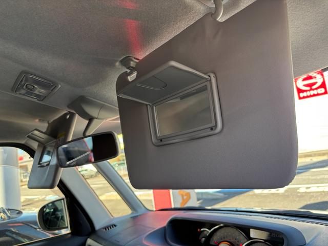 ムーヴキャンバス GブラックアクセントVS SAIII 雹害車 14インチフルホイールキャップ LEDヘッドランプ キーフリーシステム 両側パワースライドドア オートエアコン(プッシュ式) オートライト 置きラクボックス(39枚目)