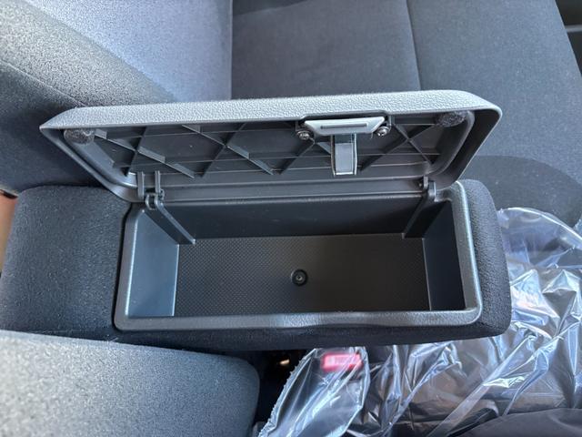 ムーヴキャンバス GブラックアクセントVS SAIII 雹害車 14インチフルホイールキャップ LEDヘッドランプ キーフリーシステム 両側パワースライドドア オートエアコン(プッシュ式) オートライト 置きラクボックス(42枚目)