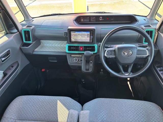 タント Xスペシャル 14インチフルホイールキャップ フルLEDヘッドランプ オート格納式カラードドアミラー TFTカラーマルチインフォメーションディスプレイ フルファブリックシート(13枚目)