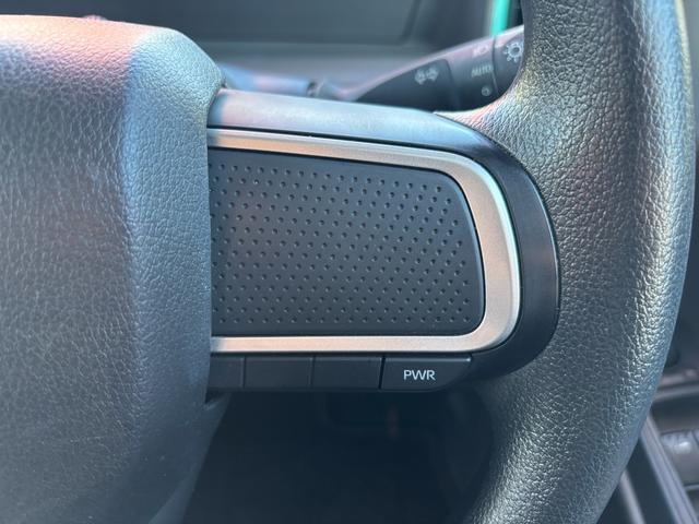 タント Xスペシャル 14インチフルホイールキャップ フルLEDヘッドランプ オート格納式カラードドアミラー TFTカラーマルチインフォメーションディスプレイ フルファブリックシート(18枚目)