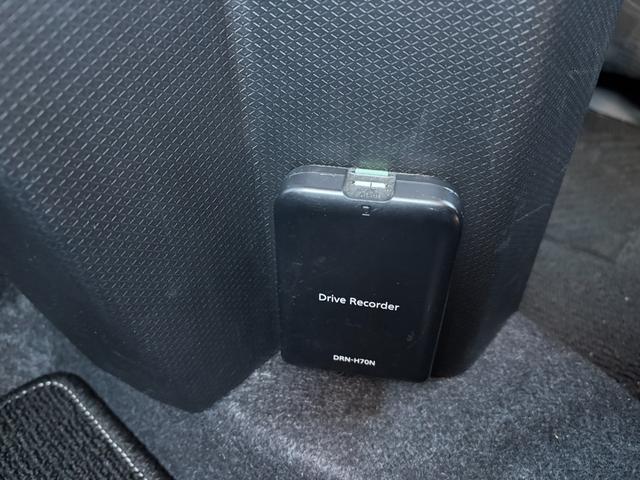 タント Xスペシャル 14インチフルホイールキャップ フルLEDヘッドランプ オート格納式カラードドアミラー TFTカラーマルチインフォメーションディスプレイ フルファブリックシート(35枚目)