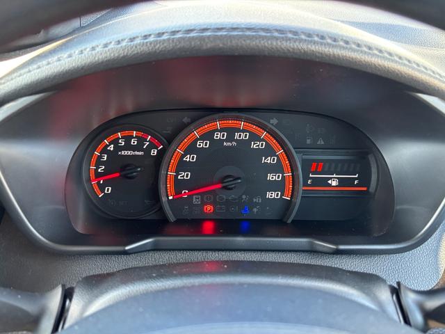 トール Ｇ　リミテッド　ＳＡＩＩＩ　キーフリーシステム　プッシュボタンスタート　オートエアコン（プッシュ式）　両側パワースライドドア　マルチインフォメーションディスプレイ（24枚目）