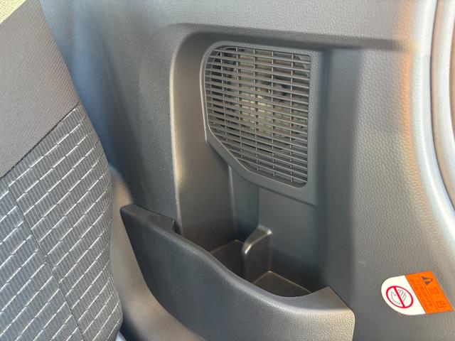 トール Ｇ　リミテッド　ＳＡＩＩＩ　キーフリーシステム　プッシュボタンスタート　オートエアコン（プッシュ式）　両側パワースライドドア　マルチインフォメーションディスプレイ（41枚目）