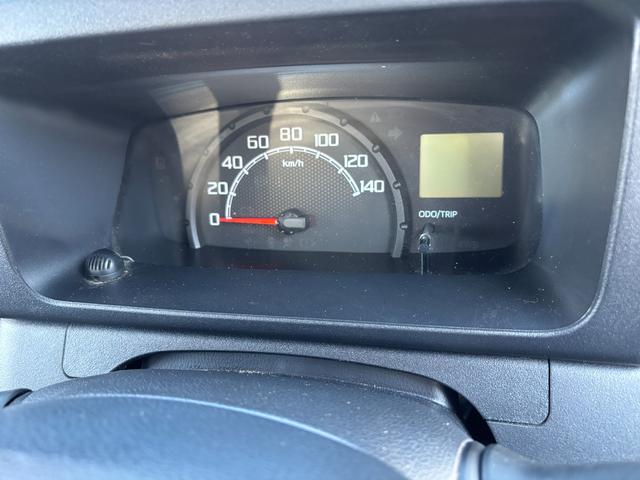 ハイゼットトラック エクストラＳＡＩＩＩｔ　２ＷＤ　ＭＴ　キーフリーシステム　マニュアルエアコン　パワーステアリング　パワーウィンドウ　ＵＶカットガラス　ハロゲンヘッドライト（17枚目）