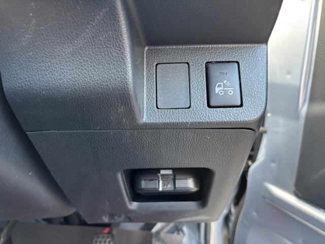 ハイゼットトラック エクストラＳＡＩＩＩｔ　２ＷＤ　ＭＴ　キーフリーシステム　マニュアルエアコン　パワーステアリング　パワーウィンドウ　ＵＶカットガラス　ハロゲンヘッドライト（21枚目）