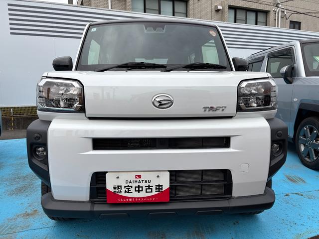 タフト G 15インチアルミホイール オートレベリング機能付フルLEDヘッドランプ LEDフォグランプ 本革巻ステアリングホイール 本革巻インパネセンターシフト TFTカラーマルチインフォメーションディスプレイ(2枚目)