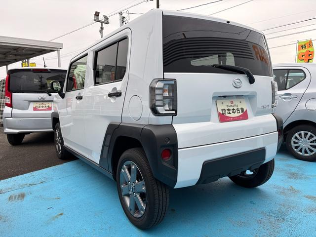 タフト G 15インチアルミホイール オートレベリング機能付フルLEDヘッドランプ LEDフォグランプ 本革巻ステアリングホイール 本革巻インパネセンターシフト TFTカラーマルチインフォメーションディスプレイ(7枚目)