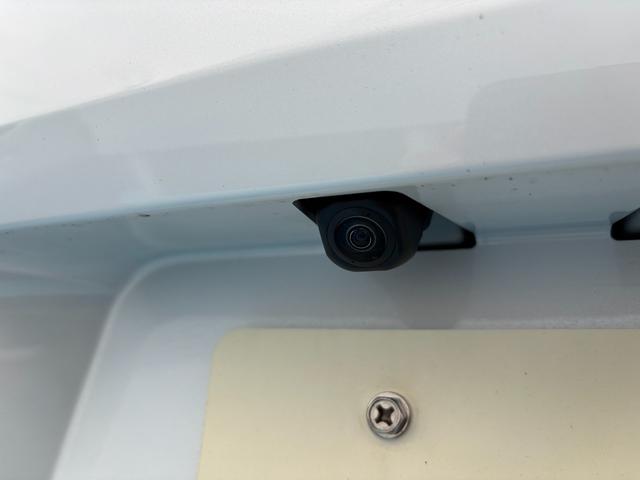 タフト G 15インチアルミホイール オートレベリング機能付フルLEDヘッドランプ LEDフォグランプ 本革巻ステアリングホイール 本革巻インパネセンターシフト TFTカラーマルチインフォメーションディスプレイ(11枚目)