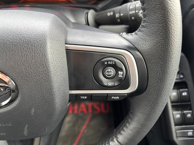 タフト G 15インチアルミホイール オートレベリング機能付フルLEDヘッドランプ LEDフォグランプ 本革巻ステアリングホイール 本革巻インパネセンターシフト TFTカラーマルチインフォメーションディスプレイ(22枚目)