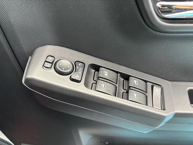 タフト G 15インチアルミホイール オートレベリング機能付フルLEDヘッドランプ LEDフォグランプ 本革巻ステアリングホイール 本革巻インパネセンターシフト TFTカラーマルチインフォメーションディスプレイ(28枚目)