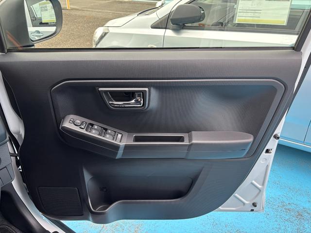 タフト G 15インチアルミホイール オートレベリング機能付フルLEDヘッドランプ LEDフォグランプ 本革巻ステアリングホイール 本革巻インパネセンターシフト TFTカラーマルチインフォメーションディスプレイ(29枚目)