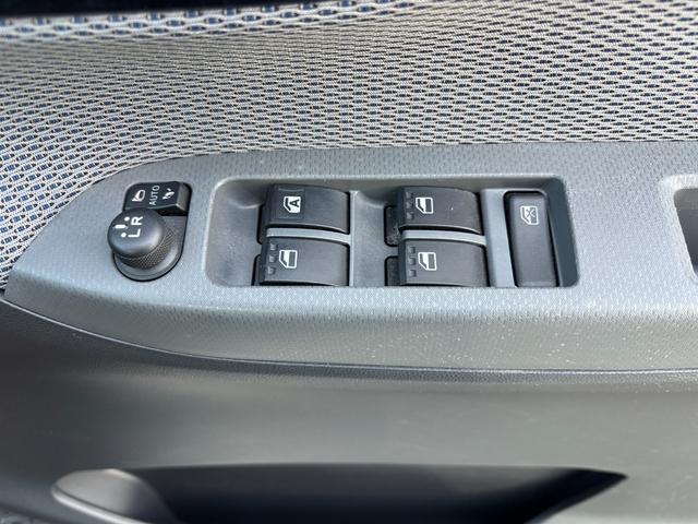 ムーヴ カスタム X ハイパーSAII 14インチアルミホイール スーパーUVIRカットガラス ウレタンステアリングホイール ウレタンインパネセンターシフト LEDルームランプ(28枚目)