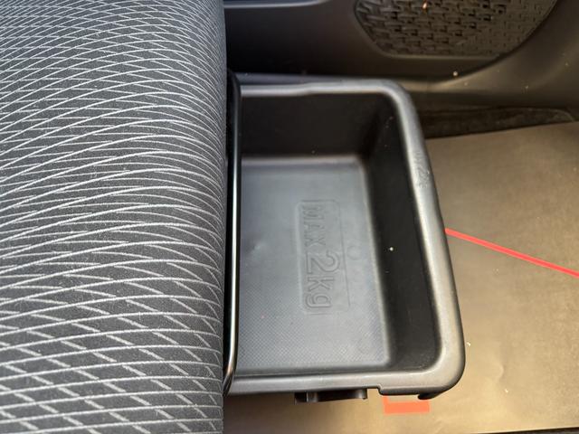 ムーヴ カスタム X ハイパーSAII 14インチアルミホイール スーパーUVIRカットガラス ウレタンステアリングホイール ウレタンインパネセンターシフト LEDルームランプ(34枚目)