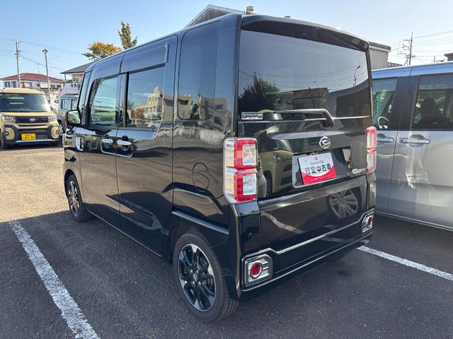 ���[�ԑO�ɂ́A�@��P�Q�����_�������̓_�������{�������܂��B�v���̐����X�^�b�t���_��������̂ŁA���S���Ē��ÎԂɂ���肢�������܂��B