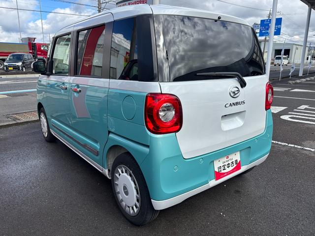 ムーヴキャンバス ストライプスＧ　１４インチフルホイールキャップ　ＬＥＤヘッドランプ　ＬＥＤフォグランプ　ホっとカップホルダー　両側パワースライドドア　キーフリーシステム　プッシュボタンスタート　ＵＶカットガラス（7枚目）