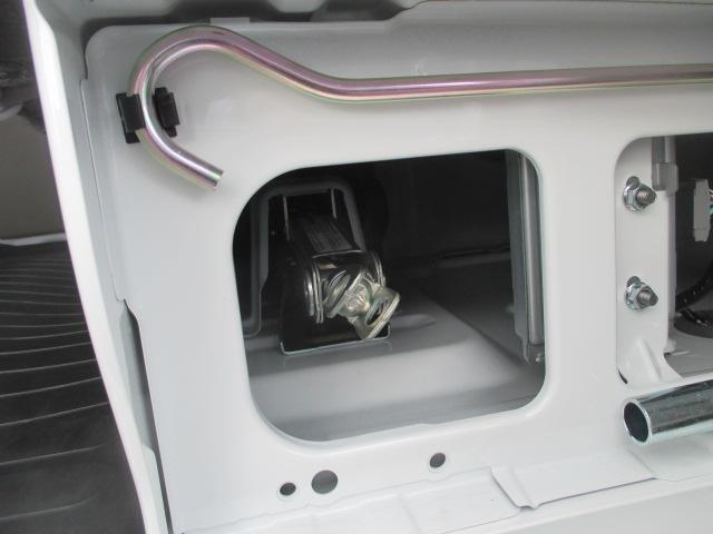 エブリイ ＰＡ　５型　２ＷＤ　　エアコン　パワステ集中ドアロック　スライドドア　ワンオーナー　衝突安全ボディ（41枚目）
