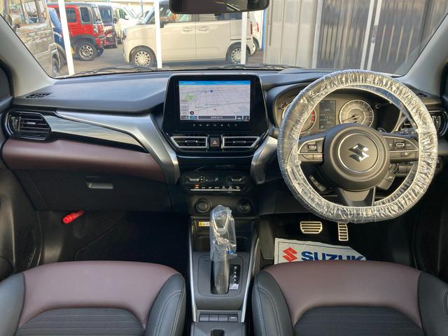 フロンクス １型　２ＷＤ　６ＡＴ　全方位モニターカメラ　ナビ装備　バックカメラ　オートライト　Ｂｌｕｅｔｏｏｔｈ　純正ナビ　プッシュスタート　シートヒーター　オートエアコン　禁煙車　衝突被害軽減システム　横滑り防止機能　衝突安全ボディ　盗難防止システム（16枚目）