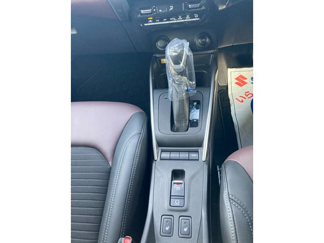 フロンクス １型　２ＷＤ　６ＡＴ　全方位モニターカメラ　ナビ装備　バックカメラ　オートライト　Ｂｌｕｅｔｏｏｔｈ　純正ナビ　プッシュスタート　シートヒーター　オートエアコン　禁煙車　衝突被害軽減システム　横滑り防止機能　衝突安全ボディ　盗難防止システム（20枚目）