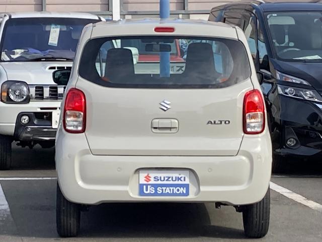 アルト Ｌ　２ＷＤ　ＣＶＴ　バックカメラ付きディスプレイオーディオ　バックカメラ　オートライト　Ｂｌｕｅｔｏｏｔｈ　シートヒーター　ワンオーナー　衝突被害軽減システム　アイドリングストップ　横滑り防止機能　衝突安全ボディ　盗難防止システム（10枚目）