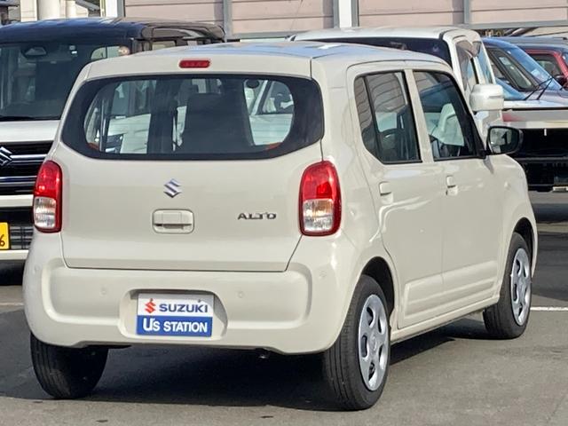 アルト Ｌ　２ＷＤ　ＣＶＴ　バックカメラ付きディスプレイオーディオ　バックカメラ　オートライト　Ｂｌｕｅｔｏｏｔｈ　シートヒーター　ワンオーナー　衝突被害軽減システム　アイドリングストップ　横滑り防止機能　衝突安全ボディ　盗難防止システム（11枚目）