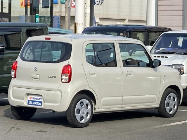 アルト Ｌ　２ＷＤ　ＣＶＴ　バックカメラ付きディスプレイオーディオ　バックカメラ　オートライト　Ｂｌｕｅｔｏｏｔｈ　シートヒーター　ワンオーナー　衝突被害軽減システム　アイドリングストップ　横滑り防止機能　衝突安全ボディ　盗難防止システム（12枚目）