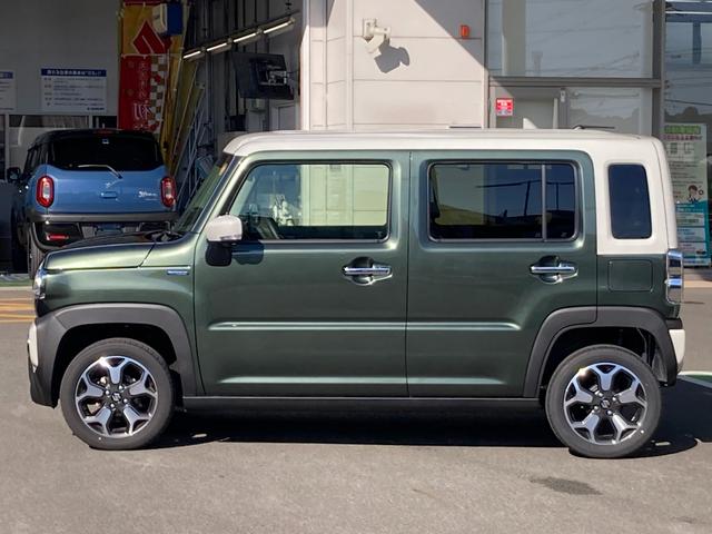 ハスラー ＨＹＢＲＩＤ　Ｘ　２ＷＤ　ＣＶＴ　全方位カメラ　ナビ装備　バックカメラ　オートライト　Ｂｌｕｅｔｏｏｔｈ　純正ナビ　プッシュスタート　シートヒーター　オートエアコン　禁煙車　衝突被害軽減システム　横滑り防止機能　衝突安全ボディ　盗難防止システム（8枚目）