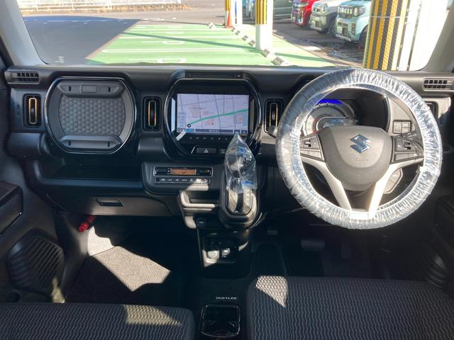 ハスラー ＨＹＢＲＩＤ　Ｘ　２ＷＤ　ＣＶＴ　全方位カメラ　ナビ装備　バックカメラ　オートライト　Ｂｌｕｅｔｏｏｔｈ　純正ナビ　プッシュスタート　シートヒーター　オートエアコン　禁煙車　衝突被害軽減システム　横滑り防止機能　衝突安全ボディ　盗難防止システム（16枚目）
