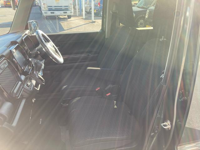 ハスラー ＨＹＢＲＩＤ　Ｘ　２ＷＤ　ＣＶＴ　全方位カメラ　ナビ装備　バックカメラ　オートライト　Ｂｌｕｅｔｏｏｔｈ　純正ナビ　プッシュスタート　シートヒーター　オートエアコン　禁煙車　衝突被害軽減システム　横滑り防止機能　衝突安全ボディ　盗難防止システム（35枚目）