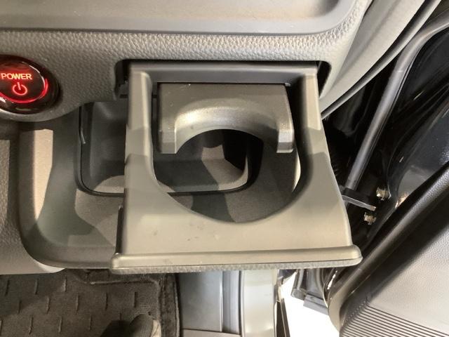 ステップワゴン ｅ：ＨＥＶスパーダ　ＨＳＥＮＳＩＮＧ新車保証試乗車ワンオ－ナ－　１オーナー　デュアルエアコン　フルオートエアコン　ＥＳＣ　シートヒータ　キーフリー　ＬＥＤヘッドランプ　イモビ　ＡＢＳ　リアカメラ　スマートキ　整備記録簿（25枚目）