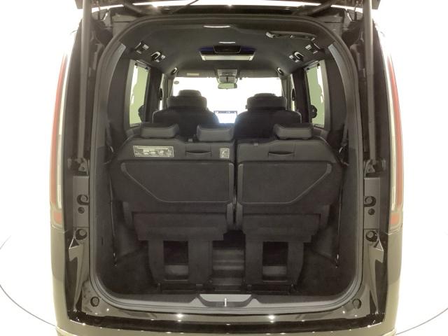 ステップワゴン ｅ：ＨＥＶスパーダ　ＨＳＥＮＳＩＮＧ新車保証試乗車ワンオ－ナ－　１オーナー　デュアルエアコン　フルオートエアコン　ＥＳＣ　シートヒータ　キーフリー　ＬＥＤヘッドランプ　イモビ　ＡＢＳ　リアカメラ　スマートキ　整備記録簿（34枚目）