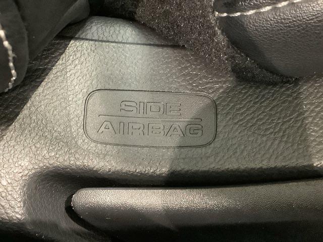 フィット ｅ：ＨＥＶホーム　ＨＳＥＮＳＩＮＧ最長５年保証ワンオ－ナ－　前後誤発進抑制機能　助手席エアバッグ　運転席エアバッグ　１オナ　ＬＥＤライト　ＵＳＢ接続　バックカメラ　ＡＢＳ　サイドエアバッグ　オートクルーズコントロール（24枚目）