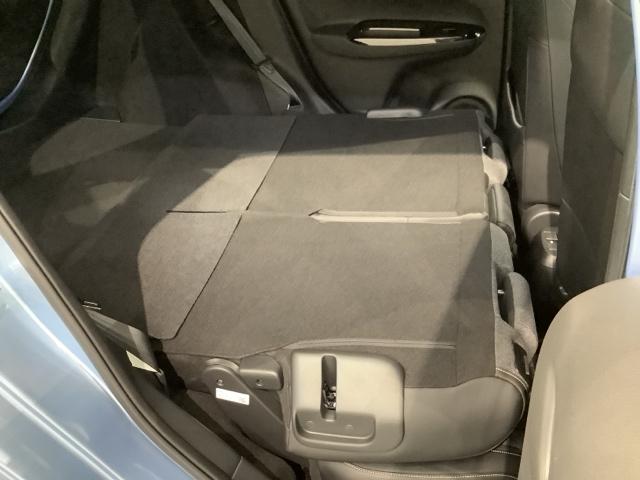 フィット ｅ：ＨＥＶホーム　ＨＳＥＮＳＩＮＧ最長５年保証ワンオ－ナ－　前後誤発進抑制機能　助手席エアバッグ　運転席エアバッグ　１オナ　ＬＥＤライト　ＵＳＢ接続　バックカメラ　ＡＢＳ　サイドエアバッグ　オートクルーズコントロール（35枚目）