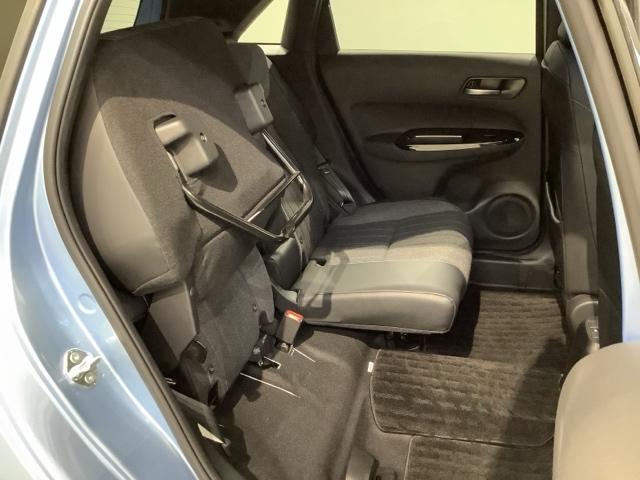 フィット ｅ：ＨＥＶホーム　ＨＳＥＮＳＩＮＧ最長５年保証ワンオ－ナ－　前後誤発進抑制機能　助手席エアバッグ　運転席エアバッグ　１オナ　ＬＥＤライト　ＵＳＢ接続　バックカメラ　ＡＢＳ　サイドエアバッグ　オートクルーズコントロール（37枚目）