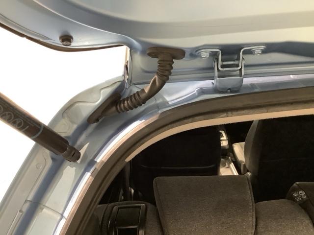 フィット ｅ：ＨＥＶホーム　ＨＳＥＮＳＩＮＧ最長５年保証ワンオ－ナ－　前後誤発進抑制機能　助手席エアバッグ　運転席エアバッグ　１オナ　ＬＥＤライト　ＵＳＢ接続　バックカメラ　ＡＢＳ　サイドエアバッグ　オートクルーズコントロール（43枚目）