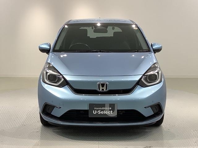 フィット ｅ：ＨＥＶホーム　ＨＳＥＮＳＩＮＧ最長５年保証ワンオ－ナ－　前後誤発進抑制機能　助手席エアバッグ　運転席エアバッグ　１オナ　ＬＥＤライト　ＵＳＢ接続　バックカメラ　ＡＢＳ　サイドエアバッグ　オートクルーズコントロール（53枚目）