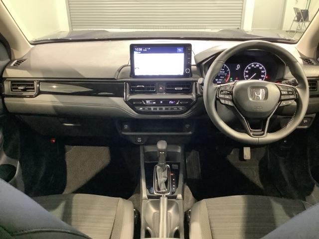 WR-V Zブラックスタイル HSENSING 新車保証試乗車 ワンオ-ナ- Rカメラ LEDヘッドランプ フルセグTV 盗難防止システム 衝突被害軽減システム スマートキー USB(9枚目)